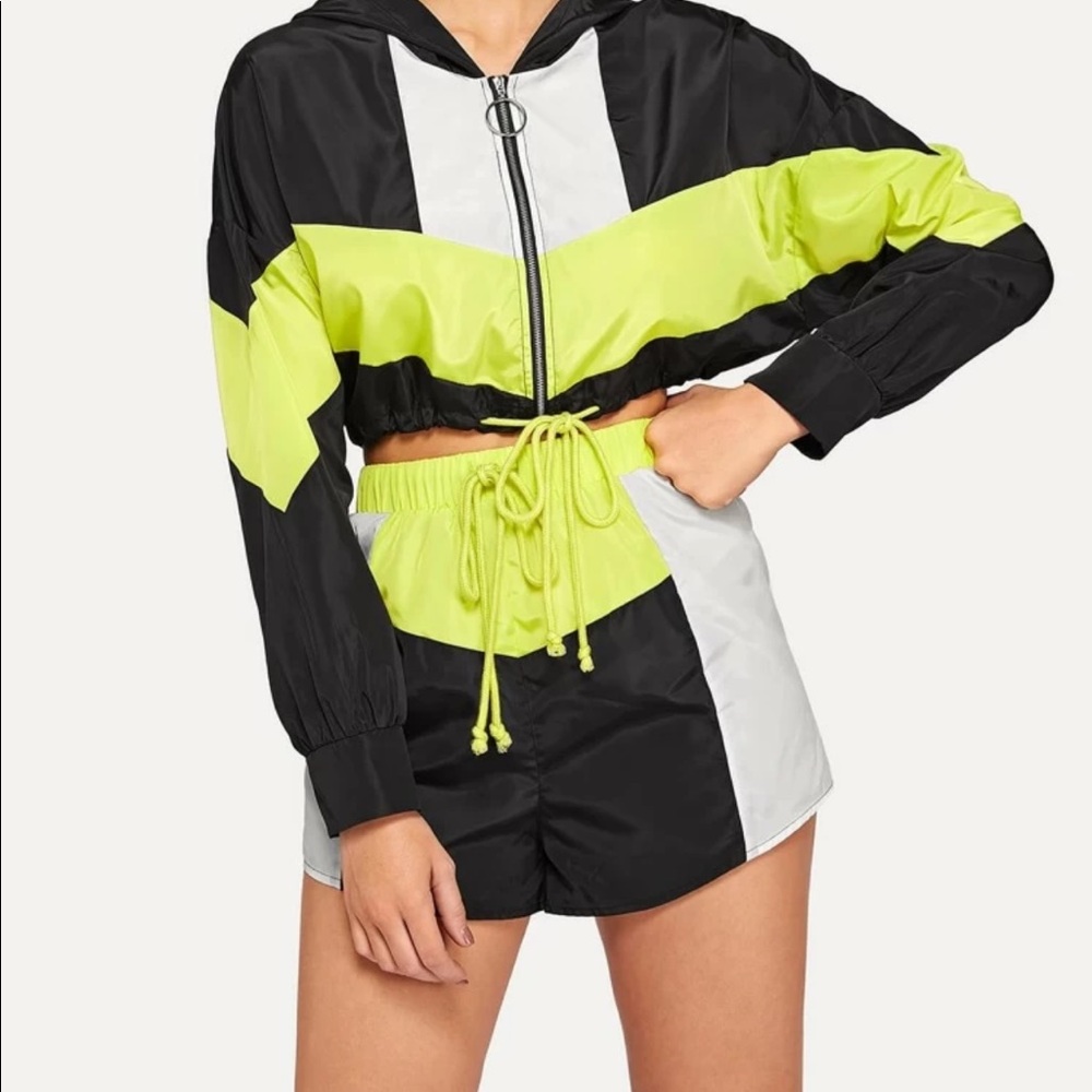 Shorts sweatsuit
